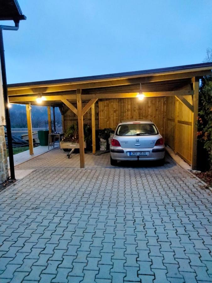 Penzion u krbu Hotel Loket Bagian luar foto